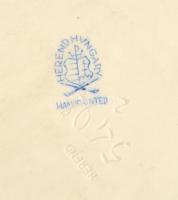 Herendi János vitéz a griffmadáron, kézzel festett, jelzett, apró kopásnyomokkal, m:20,5 cm, h:17 cm