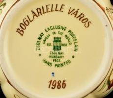 Zsolnay mezei virág mintás áttört kaspó, kézzel festett, jelzett, alján felirattal "Boglárlelle...