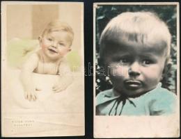 Színezett fényképek, 3 db vintage fotó, amelyek különböző időpontokban és eltérő helyszíneken készül...