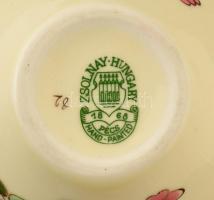 Zsolnay pillangómintás váza, kézzel festett, máz alatti hajszál repedéssel, jelzett, m:13 cm