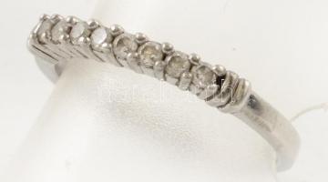 Ezüst(Ag) sokköves gyűrű, jelzés nélkül, méret: 58, bruttó: 2,2 g