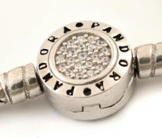 Ezüst(Ag) karkötő, charmokkal, Pandora jelzéssel, h: 18,5 cm, bruttó: 25,2 g