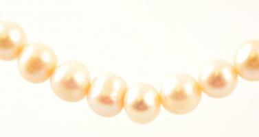 Tenyésztett gyöngy nyaklánc, h: 38 cm