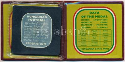 1982. "FIFA-Football VB Spanyolország" Ag emlékérem, eredeti tokban (35g/0.925/36x41mm) T:...