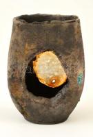 Raku mécsestartó, csiszolt ásvánnyal, apró hibákkal, jelzés nélkül, m: 14,5 cm