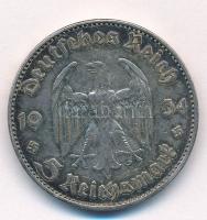 Német Harmadik Birodalom 1934G 5M Ag "Náci hatalom első évfordulója" T:2 patina 
German T...