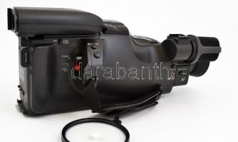 Sony CCD-V800E videókamera, töltővel, filmszalagokkal, , kábelekkel, távirányítóval, jó állapotban