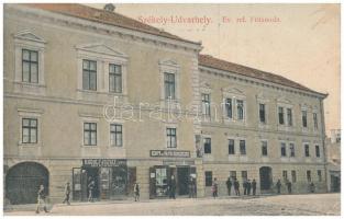 1907 Székelyudvarhely, Odorheiu Secuiesc; Református Főtanoda, Rudolf József kárpitos üzlete, könyv- és papírkereskedés. Székely Dénes kiadása / Calvinist teachers school, shops (ázott / wet damage)