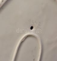 Zsolnay furulyázó juhász, kézzel festett, jelzett, apró kopásnyomokkal, m: 19 cm, h:21 cm