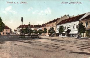 Bruck Ferenc József-Square