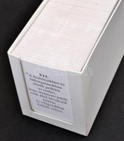 Kempis Tamás: Krisztus követése. Idézetek kis kártyalapokon, karton tárolódobozban