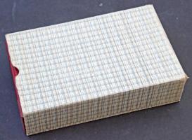 Kis képeslap album 104 férőhellyel karton tokkal / Small postcard album for 104 postcards with cardb...