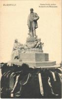 Budapest V. Semmelweis szobor