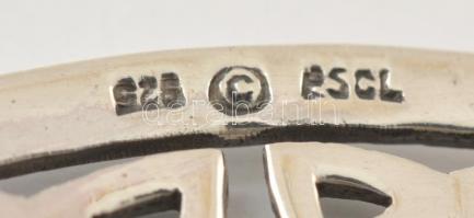 Ezüst(Ag) áttört, ovális bross, jelzett, 4×2,5 cm, nettó: 8 g