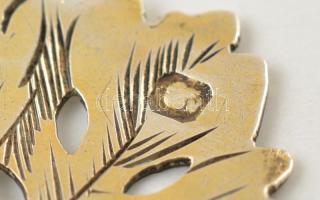 Ezüst(Ag) áttört leveles díszkanál, jelzett, h: 14,5 cm, nettó: 22,8 g