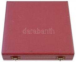 1996. "Katona József Színház Kecskemét 1896-1996" Br emlékplakett dísztokban (105mm) T:2 h...