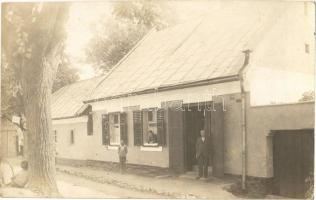 1928 Boksánbánya, Németbogsán, Deutsch-Bogsan, Bocsa Montana, Bocsa; Baumann üzlete, kereskedés / shops. Fotograf. J. Dreher, photo