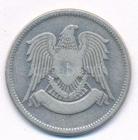 Szíria 1947. 10p Ag T:2-
Syria 1947. 10 Piastres Ag C:VF