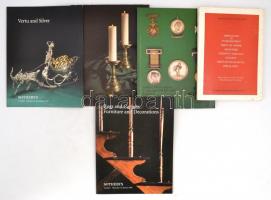 Vegyes katalógus tétel, 5 db  3 db Sotheby's katalógus (Rugs and Carpets, Furniture and Decorations, 1998.; Vertu and Silver, 1997.; Furniture, Paintings, Textiles, Metalwork, Works of Art, Pottery and Porcelain, Carpets, and Rugs and Applied Art, 1991.; Spink katalógus: Orders, Decorations, Campaign Medals and Militaria, 1995.;  Sotheby Parke Bernet Monaco S.A. 1982-es katalógusa.