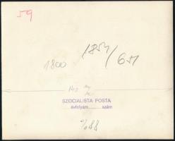 cca 1960 Budapest, telefonfülke utcaképpel, sajtófotó, 13×16 cm