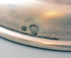 Ólomkristály üveg váza ezüst(Ag) talppal, jelzett, metszett, csorbával, m: 21 cm