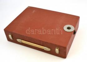 1967 Szovjet gyártmányú, UPA 4 típusu nagyító gép és állvány eredeti dobozában, jó állapotban, csak ...