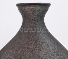 Cenedese jelzéssel: Fújt váza, több rétegű, hibátlan, m: 28,5 cm