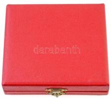 1988. "Hunyadi János a nagy hadvezér, 1446-1452 Magyarország kormányzója / A hazának vívta ki a...