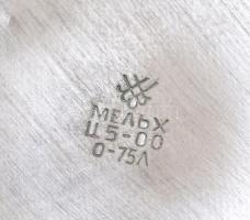 Fém kávés kiöntő, bakelit fogantyúval, jelzett, d: 13 cm