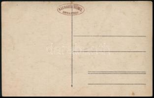 cca 1910-1920 Ápolók és ápoltak, fekete bőrű emberrel a csoportképen, fotólap, hátul pecséttel jelze...