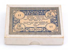 Régi cérnagombok, eredeti dobozában