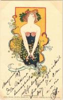 Art Nouveau lady. Philipp & Kramer Wiener Künstler-Postkarte Serie V/10. s: Koloman Moser