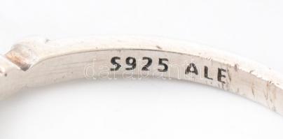 Ezüst(Ag) köves tiarás gyűrű, Pandora jelzéssel, méret: 54, bruttó: 2,4 g