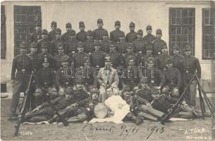 1913 Osztrák-magyar katonák csoportképe puskákkal / Austro-Hungarian K.u.K. military, soldiers with rifles. A. Tőke (Bruck an der Leitha) photo