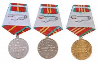 Szovjetunió 1958-1991. "Kitűnő szolgálatért I. II. és III. osztály" fém kitüntetés mellsza...