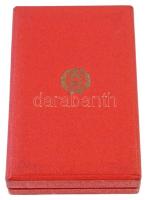 1957. "Szolgálati Érdemérem" zománcozott kitüntetés mellszalagon, miniatűrrel szalagsávon,...