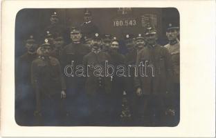 7 db régi osztrák-magyar és német katonai fotó, közte 1 második világháborús német haditengerészeti ...