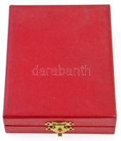 ~1970-1980. "Ganz Mávag Budapest - Kiváló Társadalmi Munkáért" aranyozott, zománcozott fém...