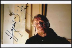 Hegedűs D. Géza (1953-) színész aláírása az őt ábrázoló fotón
