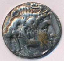 Ezüstözött ókori görög érme modern hamisítványa T:2-