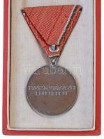 1959. "Tanácsköztársasági Emlékérem" ezüstözött Br érem, mellszalaggal, eredeti tokban T:2...