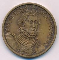 Tóth Sándor (1933-) 1986. "MÉE Hajdú-Bihar Megyei szervezete / János Zsigmond" Br emlékére...