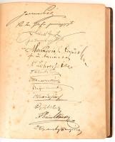 cca 1899-1909 A Fő- és Székesfővárosi M. Kir. Pénzügyőri Altisztek Önképző Körének emlékkönyve. 8 ol...