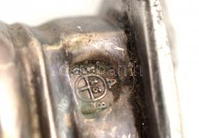 Ezüst(Ag) nyelű kés és villa, 6 db (3+3), egyik kés pótolt, h: 23 és 26 cm