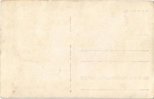 Bányászok karbidlámpával / Miners with carbide lamp. photo (EK)