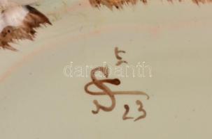 Jelzett, kézzel festett tálka. 9x19 cm Kopásokkal