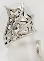 Ezüst(Ag) "legyező" gyűrű, jelzett, méret: 56, nettó: 7,5 g