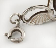 Ezüst(Ag) legyezőmintás, oválszemes nyaklánc, jelzett, h: 45 cm, nettó: 11,7 g