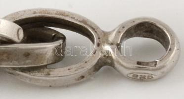 Ezüst(Ag) dupla, ovális szemes karkötő, jelzett, h: 20,5 cm, nettó: 6,9 g