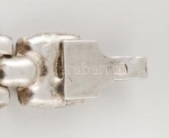 Ezüst(Ag) fantáziaszemes karkötő, jelzett, h: 19 cm, nettó: 4,6 g